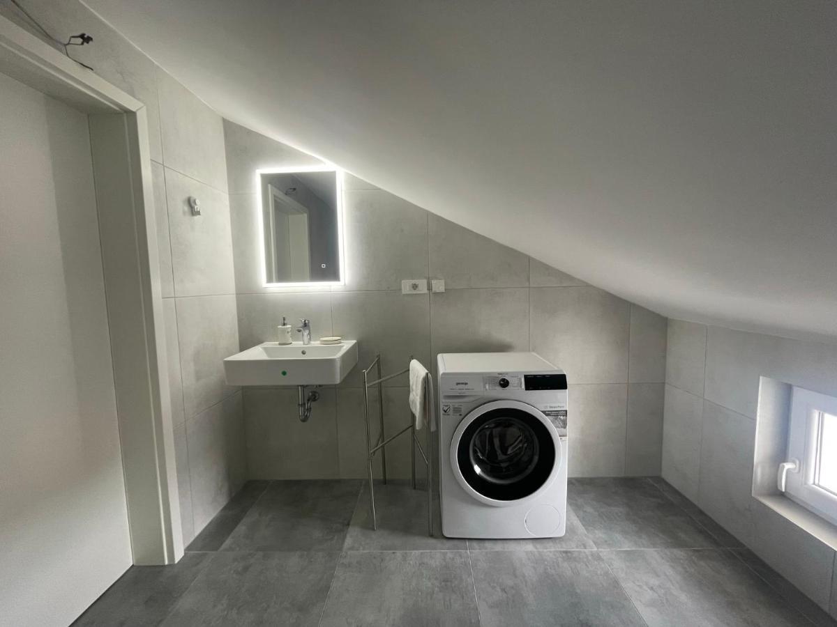 Duplex Appartment Luna 크르크 외부 사진
